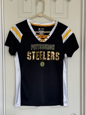 NFL Team Apparel Pittsburgh Steelers Black & Gold with Sequins Women’s M Shirt